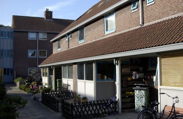 Van Ogtropweg 17 - 