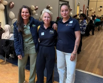 Vrouwen brengen vrouwen samen tijdens Ladies Night