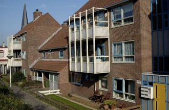 Van Ogtropweg 17 - 